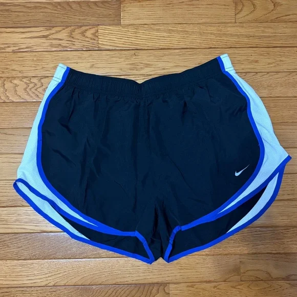 Women’s Nike Athletic Shorts Assortment - Picture 16 of 16
